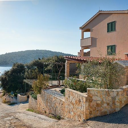 Holiday Home Mirna Vala Севид Екстериор снимка