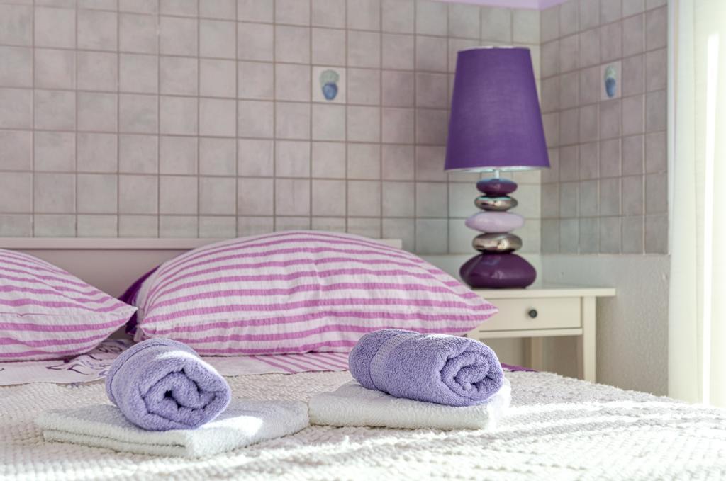 Holiday Home Mirna Vala Севид Екстериор снимка